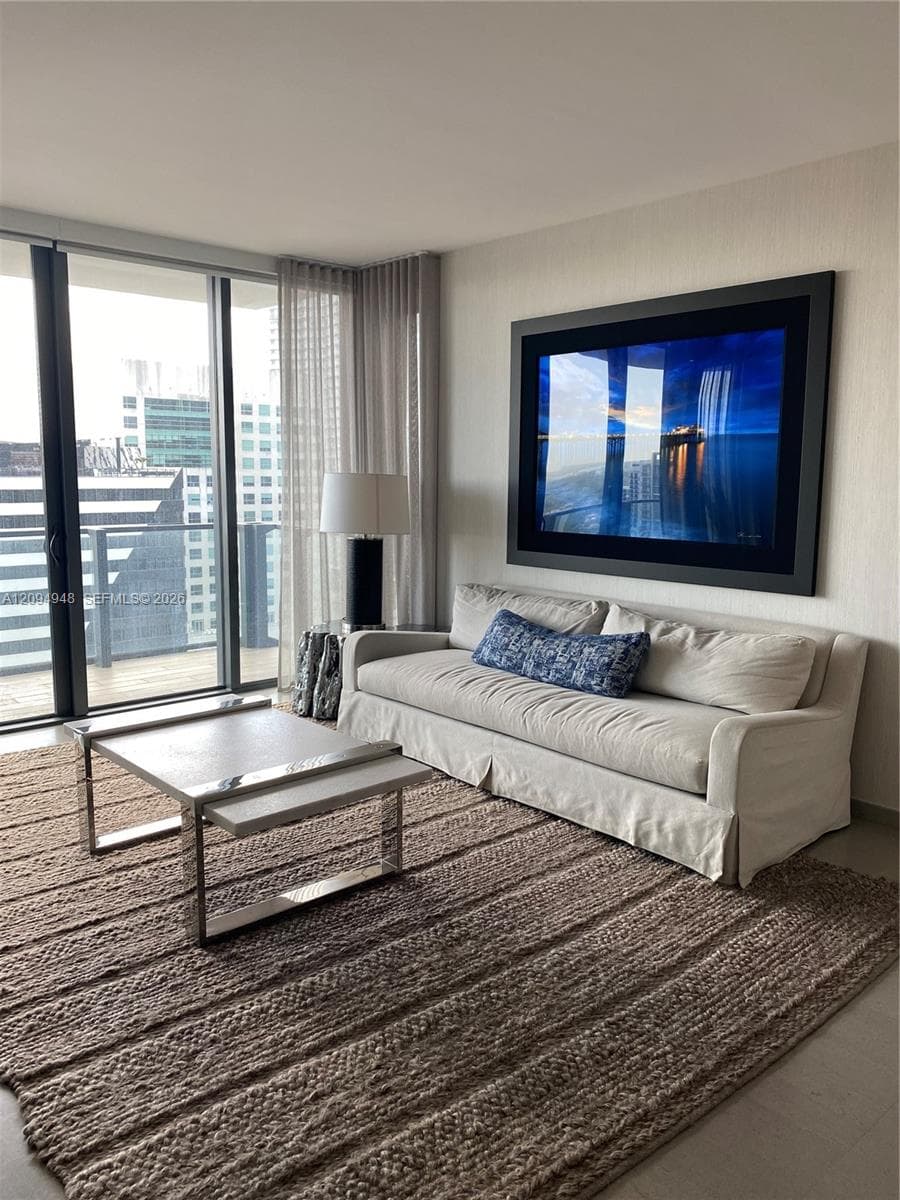 Rise Brickell City Centre · #1904 in Miami - Photo 10