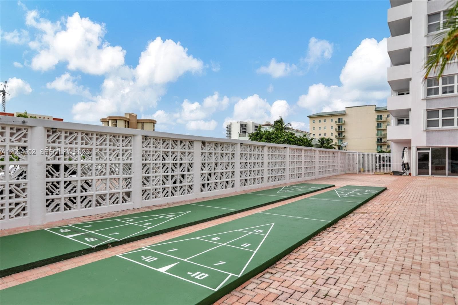 PARLIAMENT HOUSE · #615 in Pompano Beach - Photo 30