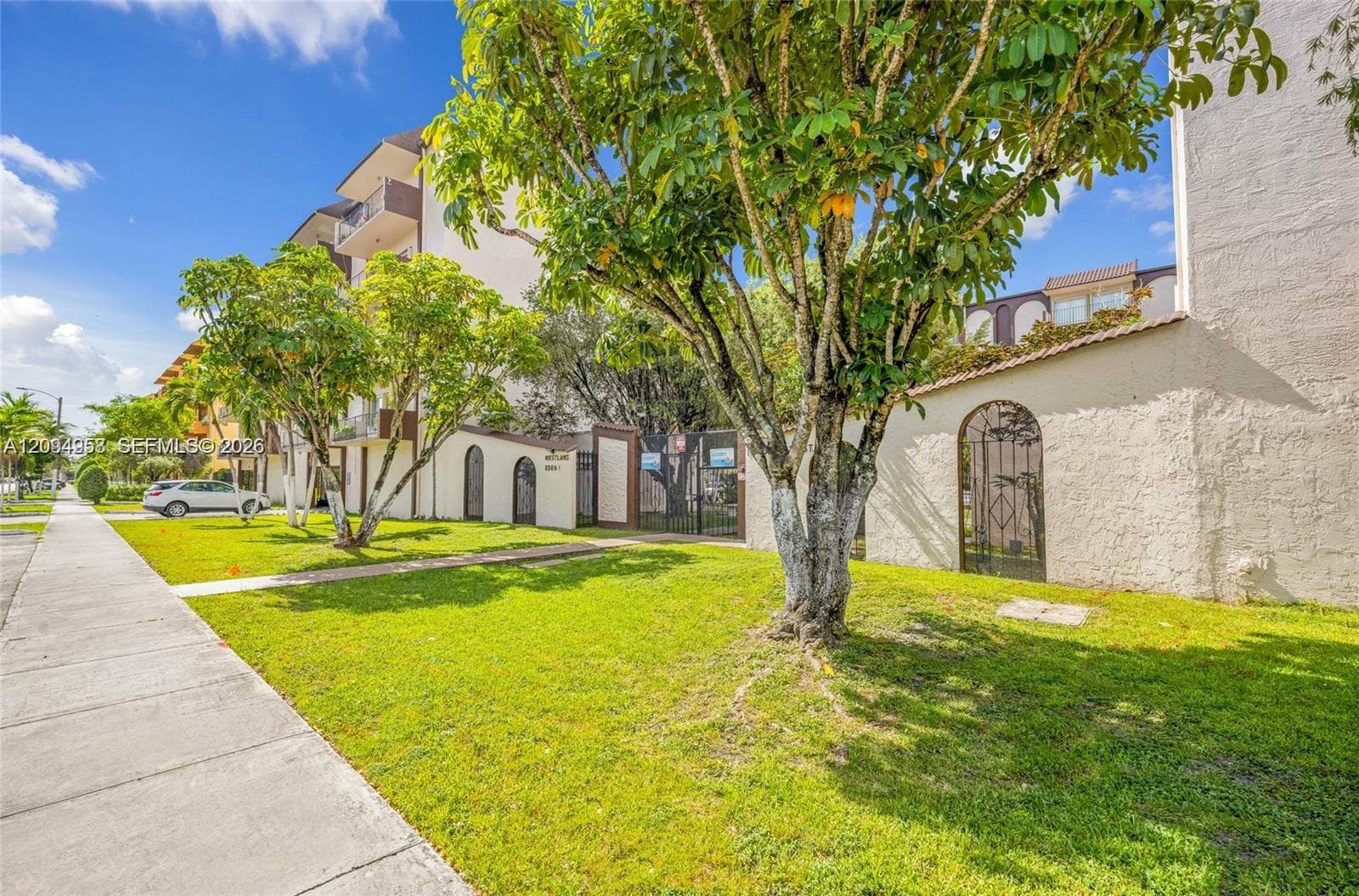 WESTLAND-EDEN CONDO I · #206 in Hialeah - Photo 3