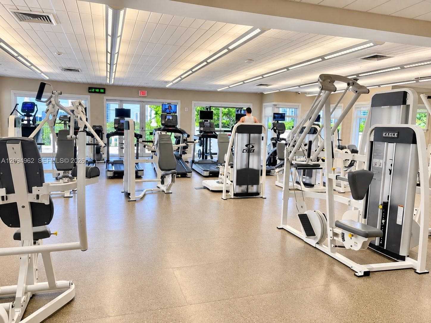 TURNBERRY VILLAGE · #1209 in Aventura - Photo 16
