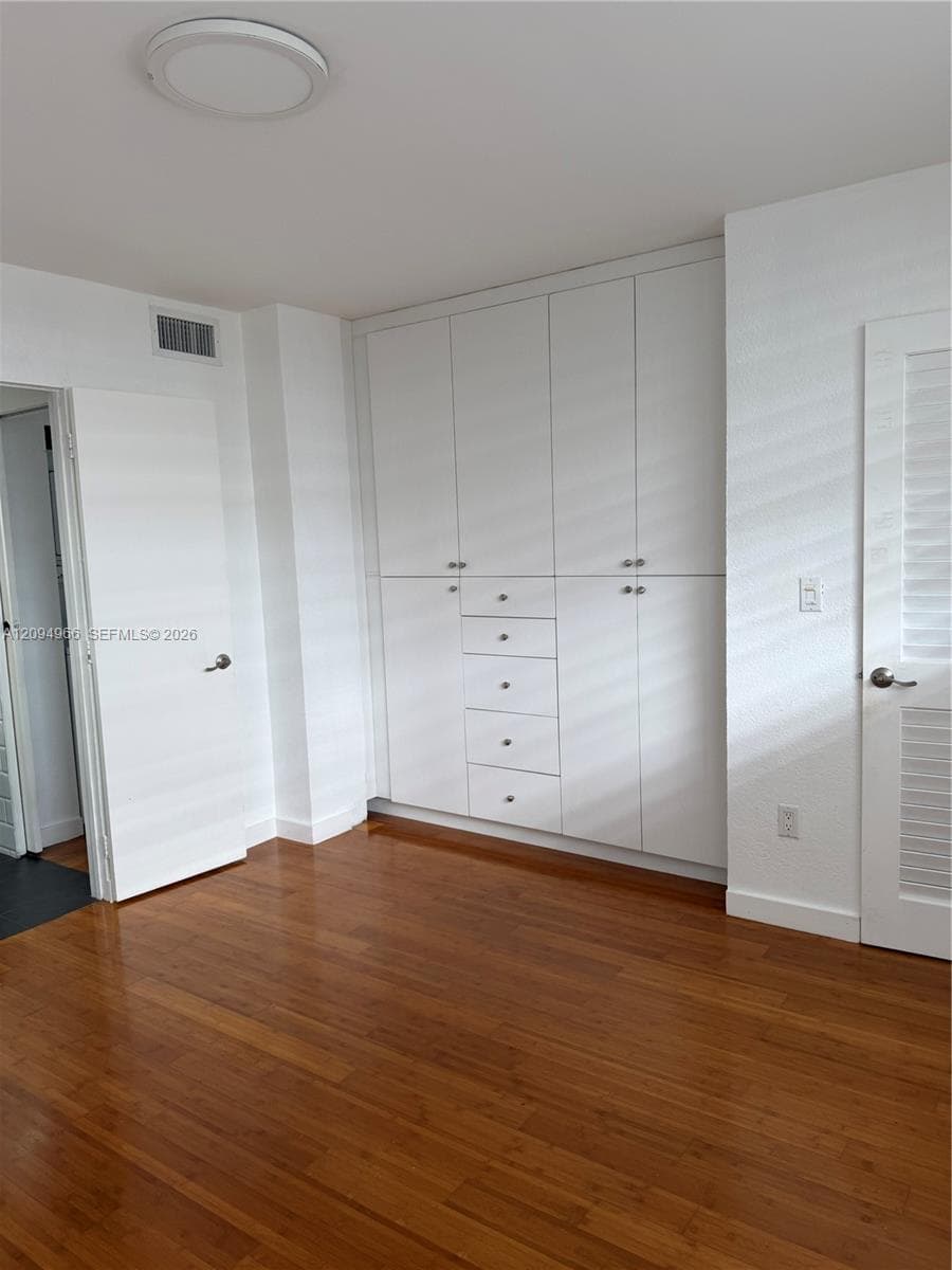 NIRVANA CONDO NO ONE COND · #APH8 in Miami - Photo 34