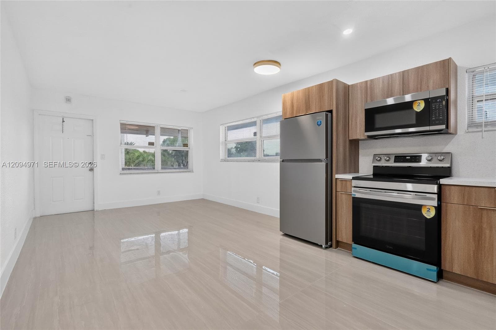 1740 Funston St · #8 in Hollywood - Photo 6