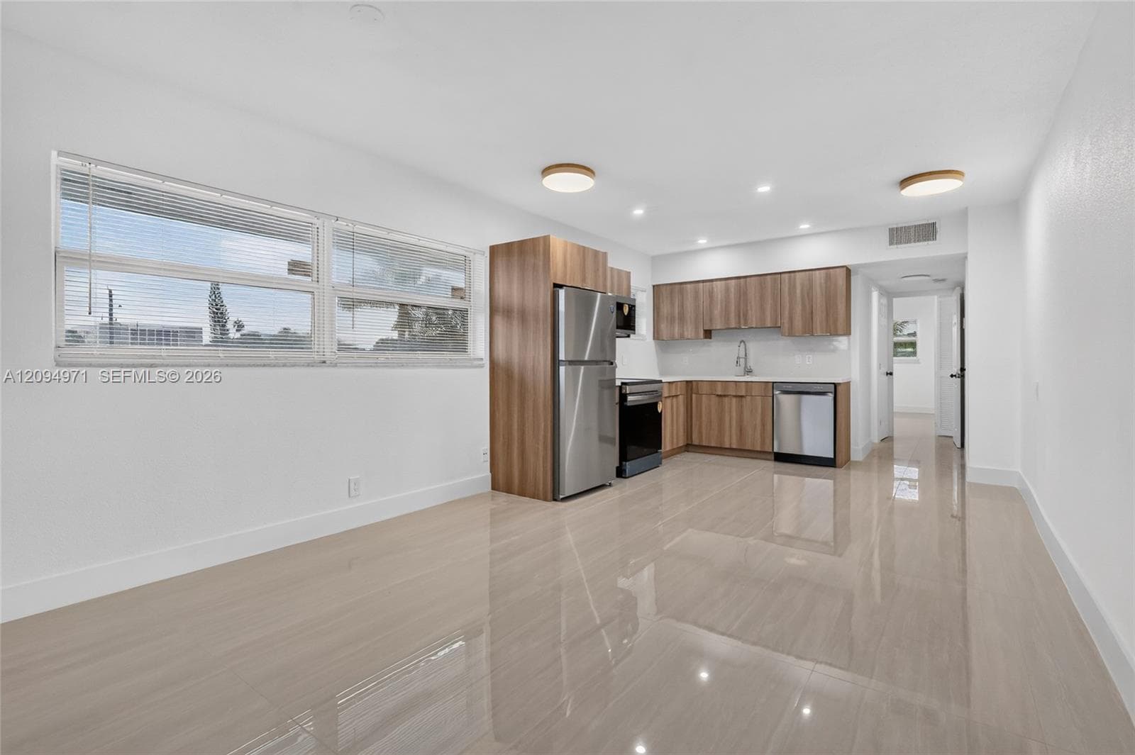 1740 Funston St · #8 in Hollywood - Photo 5