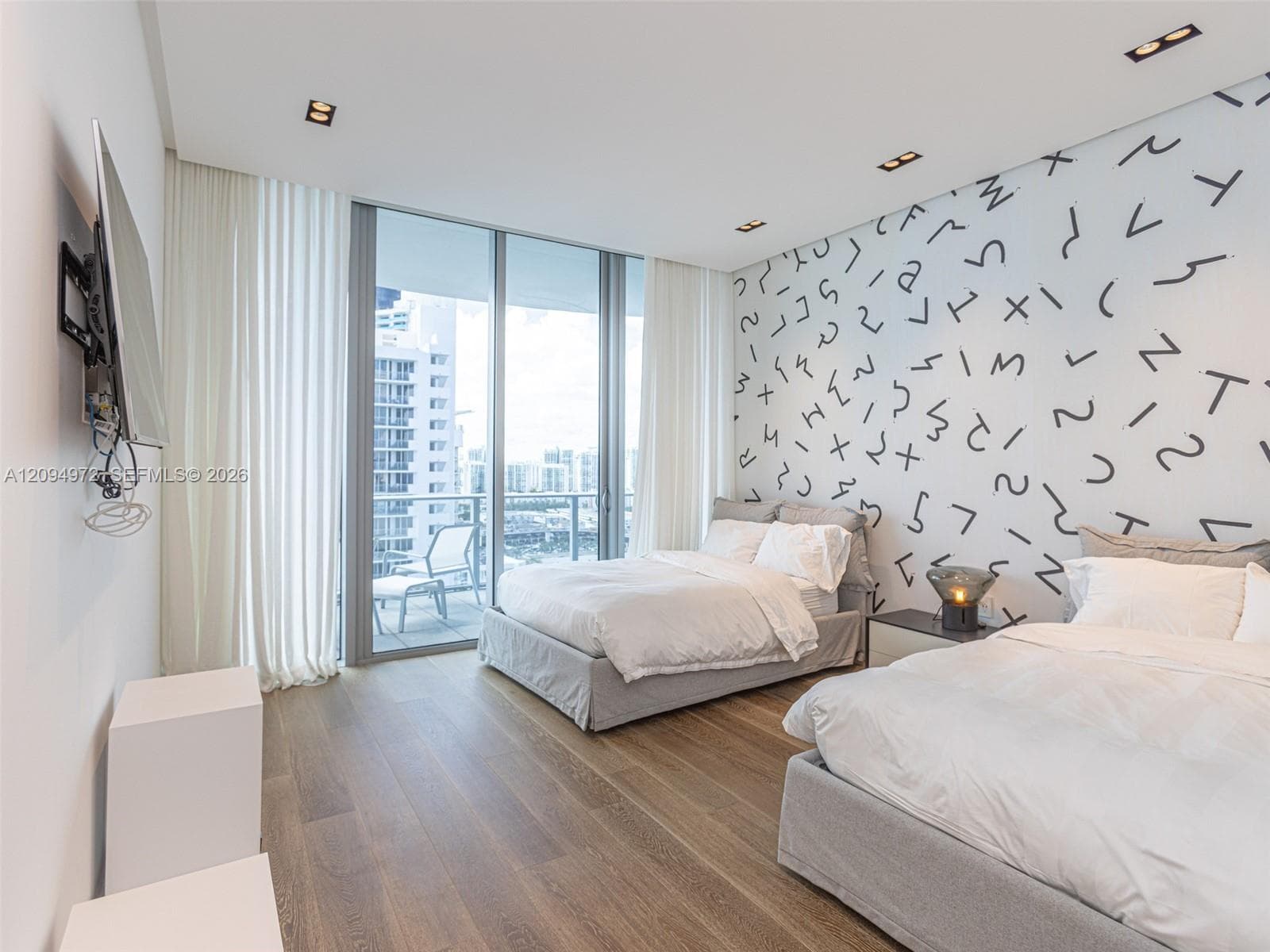 Chateau Beach Residences · #1602 in Sunny Isles Beach - Photo 26