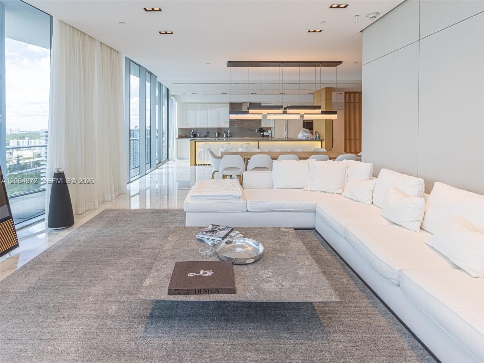 Chateau Beach Residences · #1602 in Sunny Isles Beach - Photo 3
