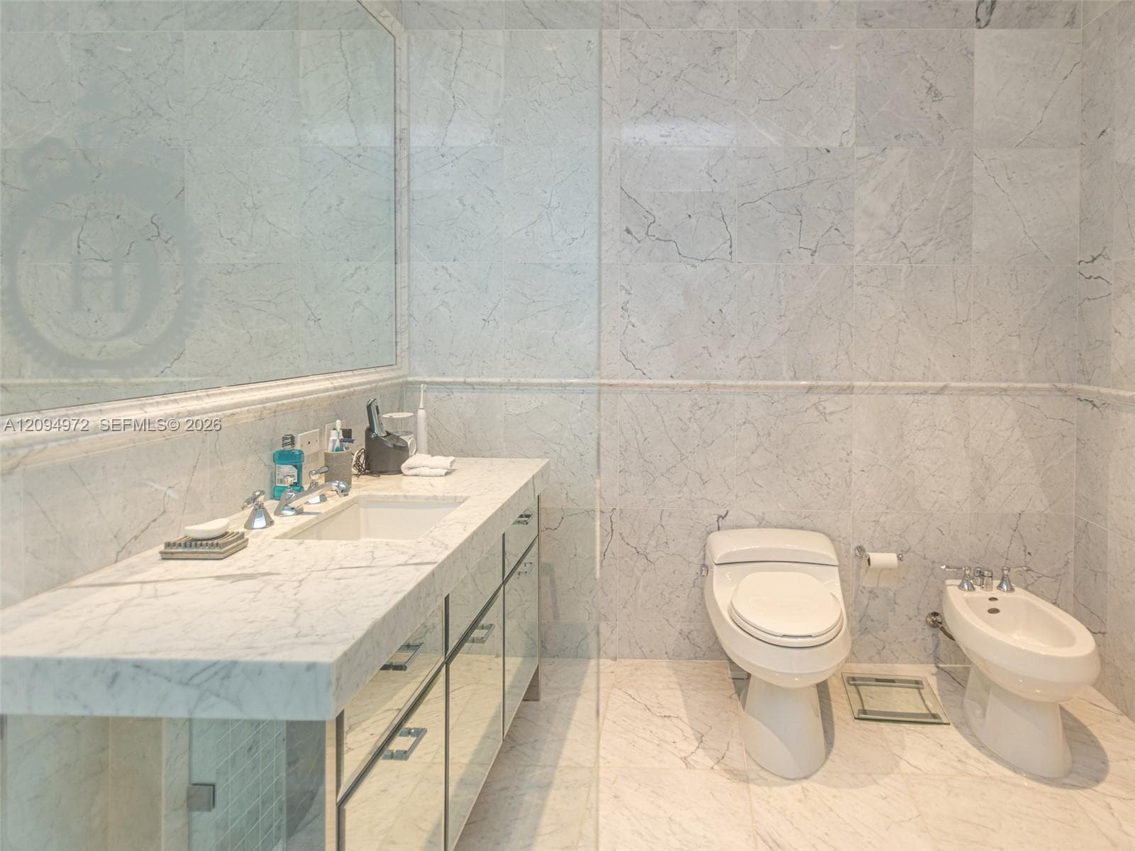 Chateau Beach Residences · #1602 in Sunny Isles Beach - Photo 21
