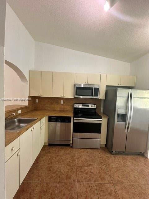 VENETIA GARDENS SOUTH CON · #203-51 in Homestead - Photo 6