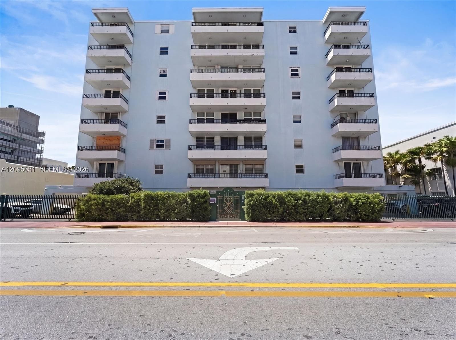 COLLINS TOWERS CONDO · #509 in Miami Beach - Photo 1