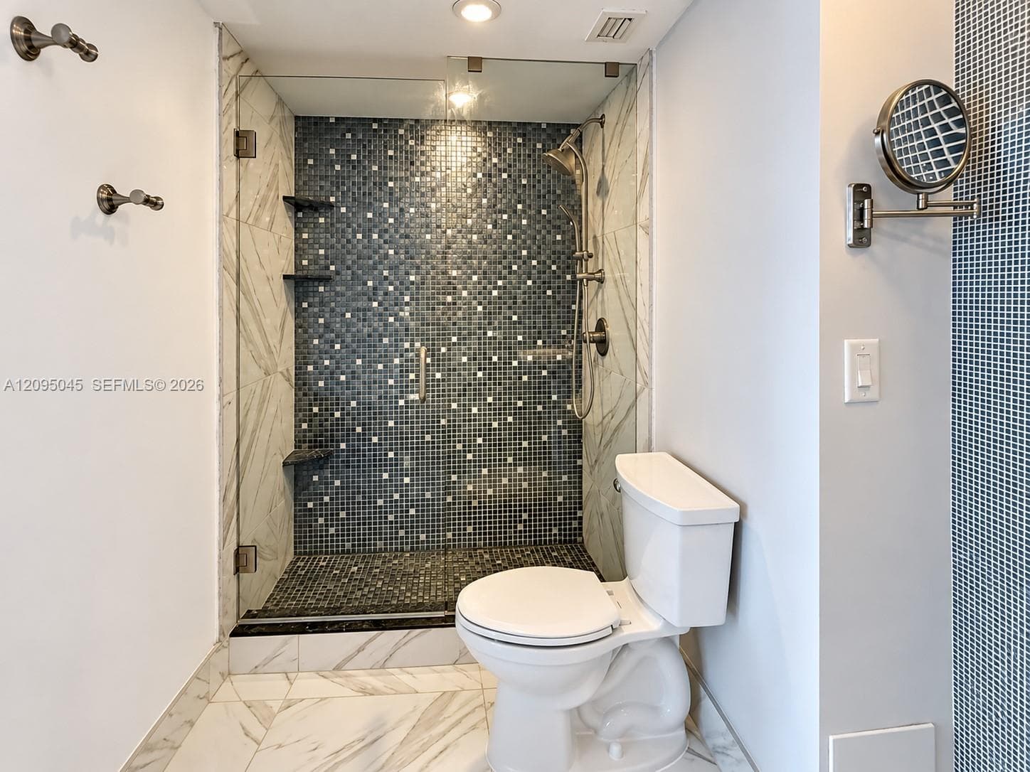 Arlen House · #2014 in Sunny Isles Beach - Photo 16