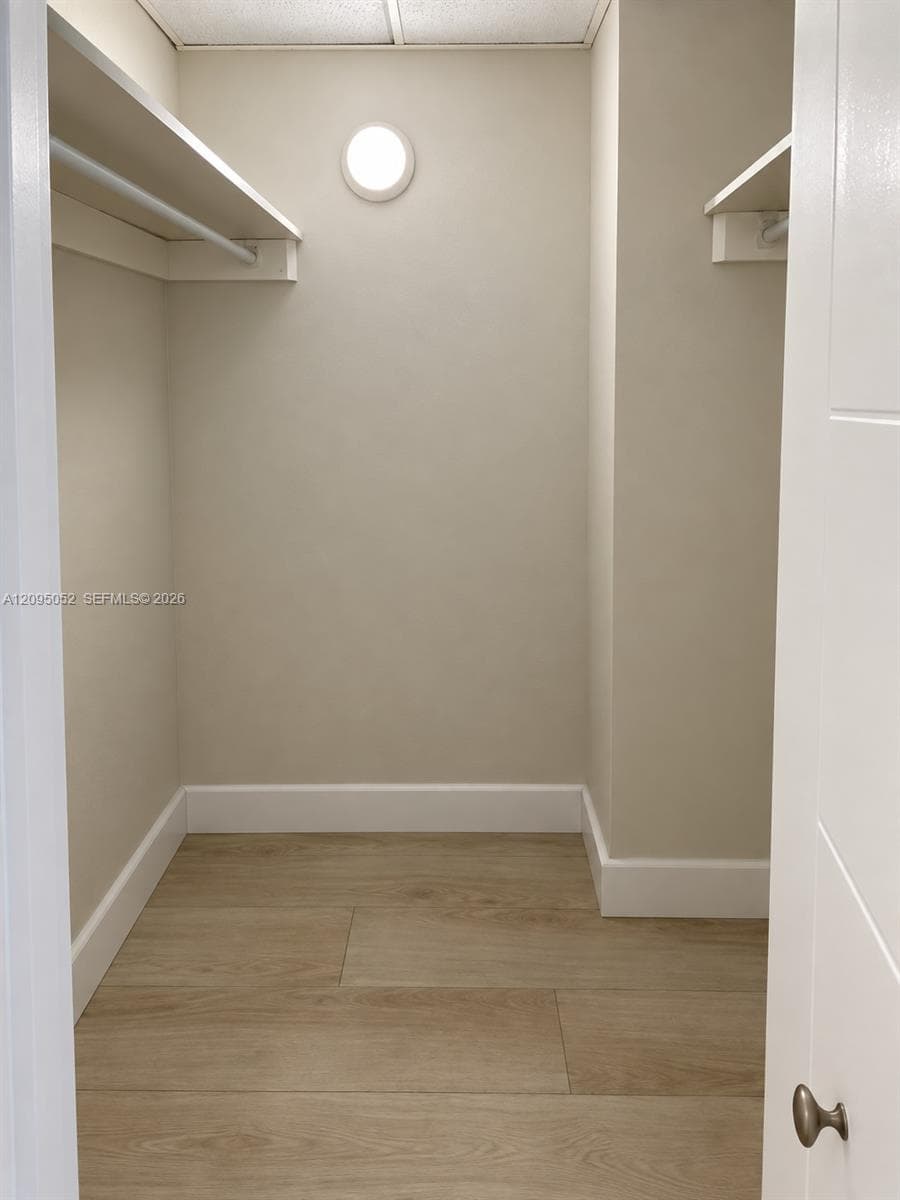 ARLEN HOUSE WEST CONDO · #621 in Sunny Isles Beach - Photo 3