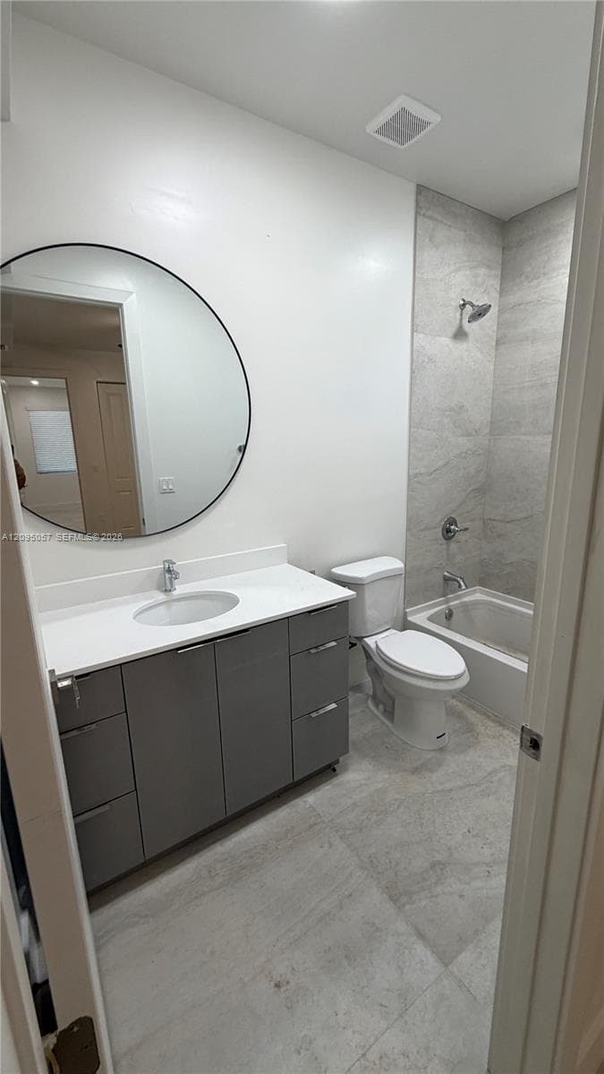 18340 SW 102 PL photo 8