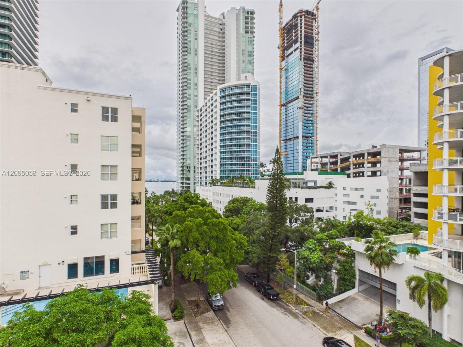 BROADMOOR SUB · #701 in Miami - Photo 30