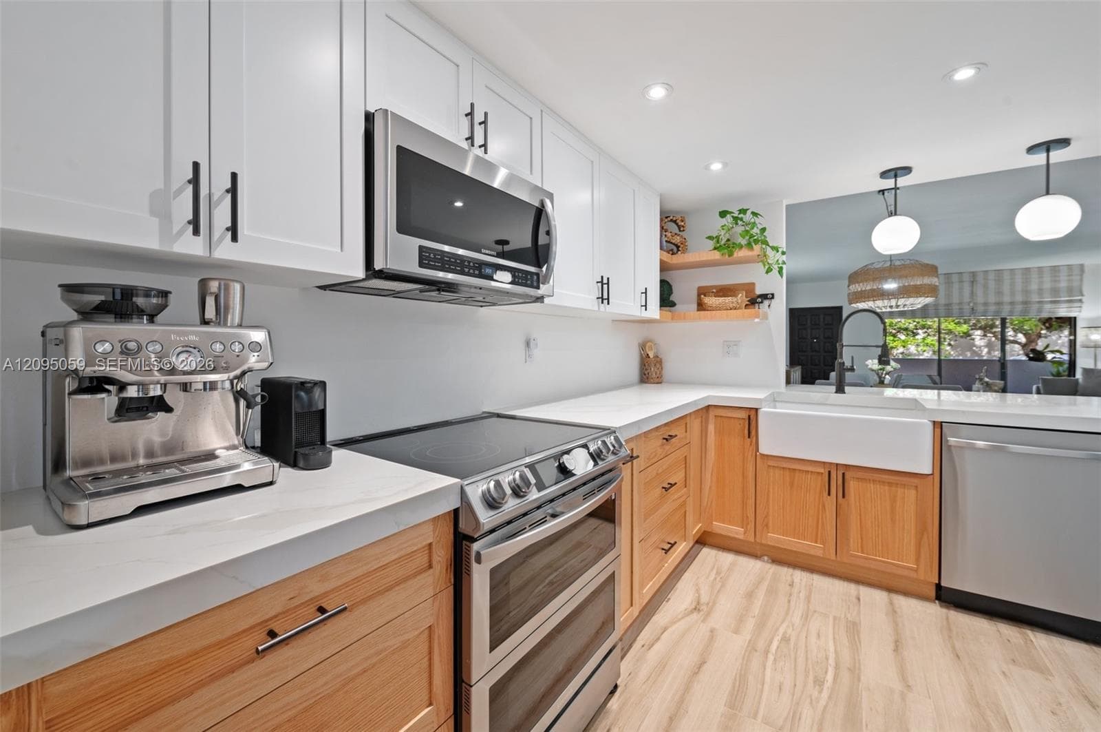 2600 Cardena St #11 photo 2