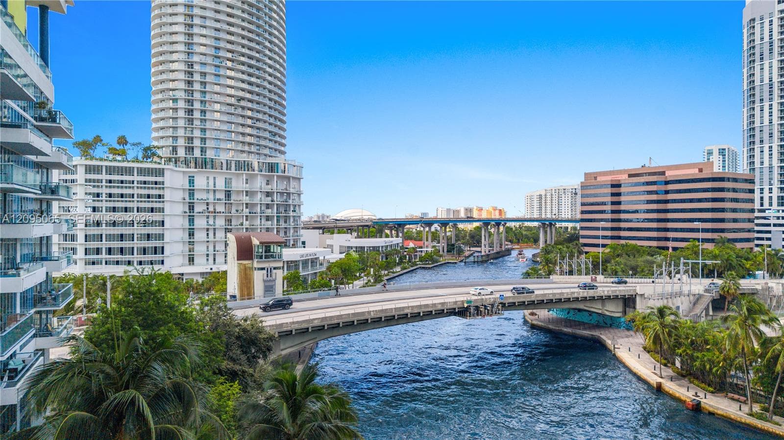 Latitude on the River · #3600 in Miami - Photo 38