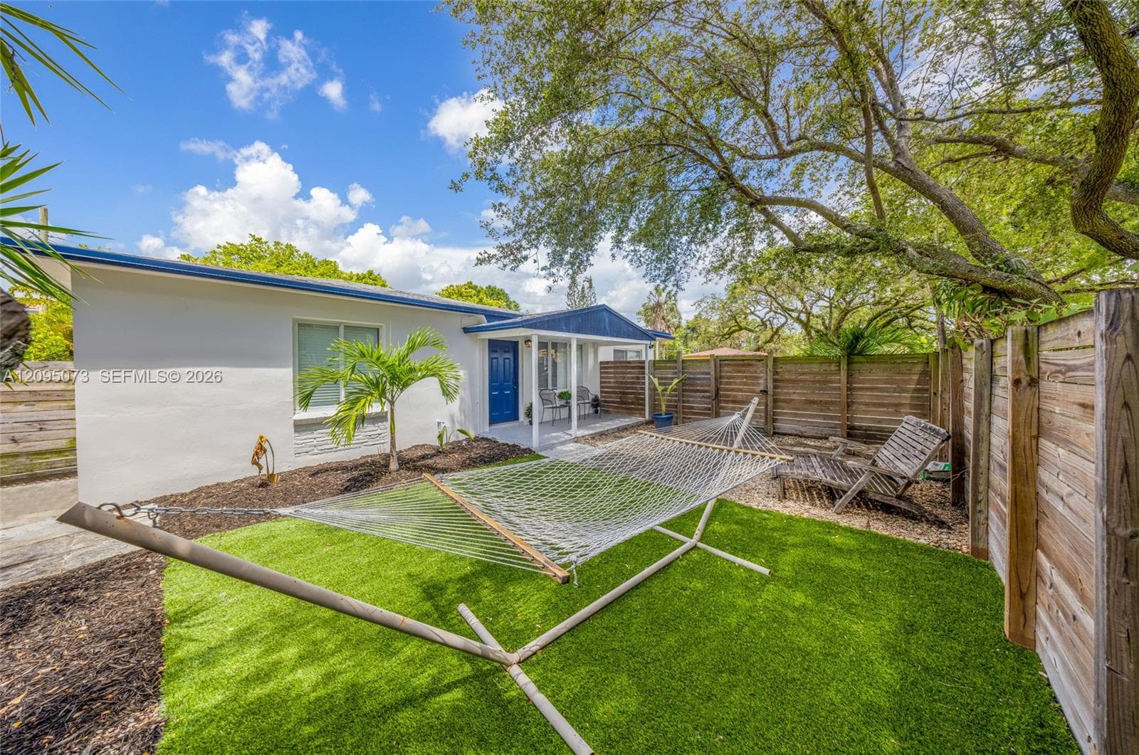 1137 SW 8th Ter photo 41