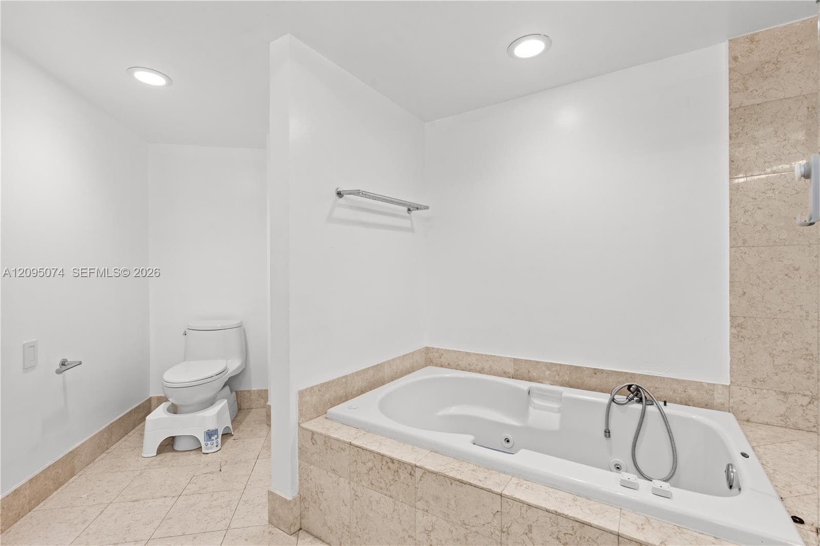The Point Of Aventura · #1703 in Aventura - Photo 14