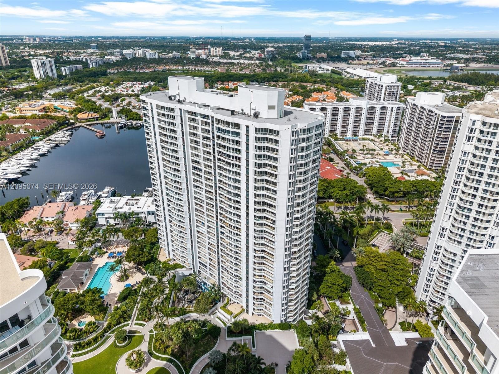 The Point Of Aventura · #1703 in Aventura - Photo 37