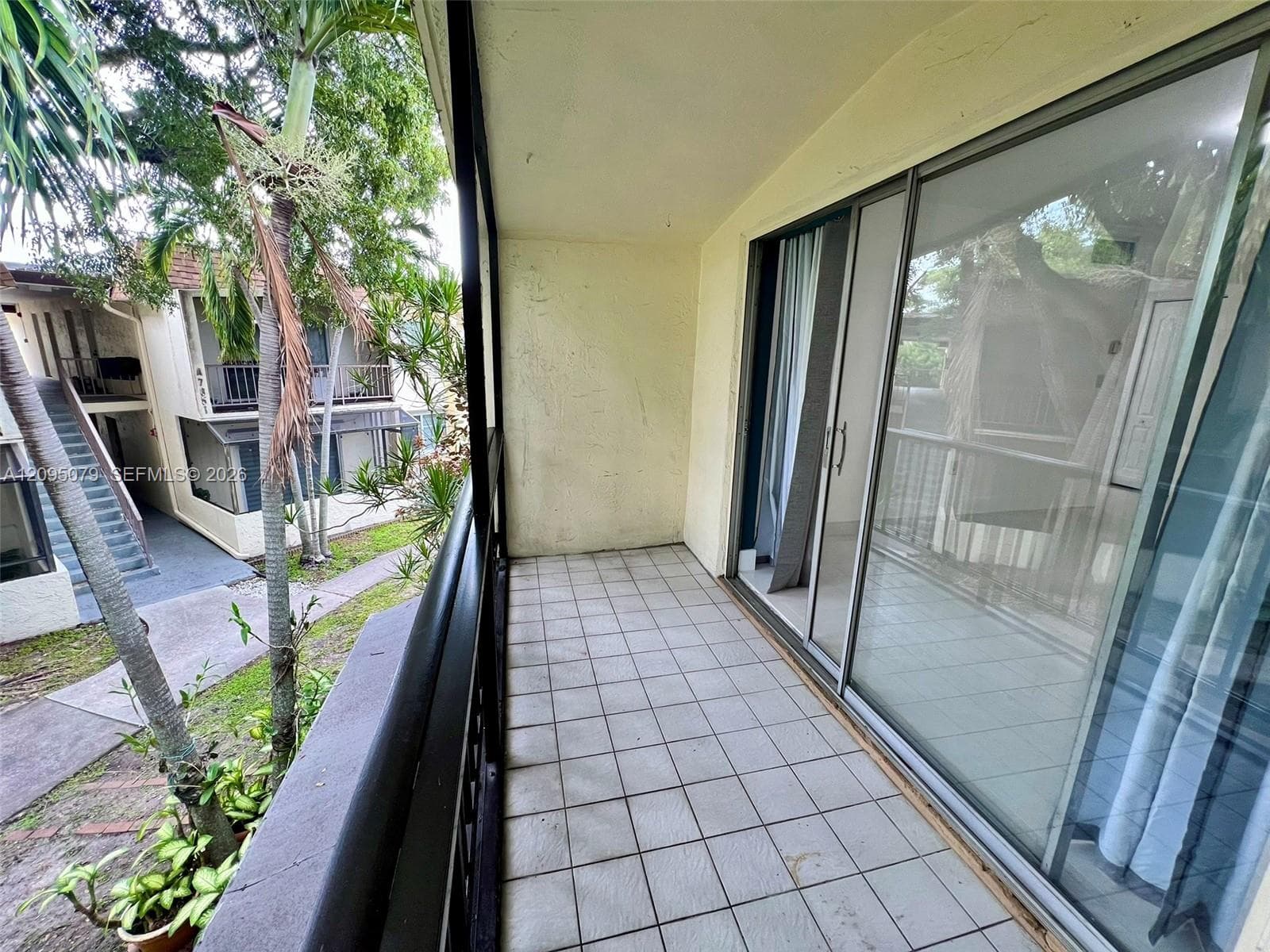 LAKEWOOD VILLAS CONDO · #C211 in Miami - Photo 39