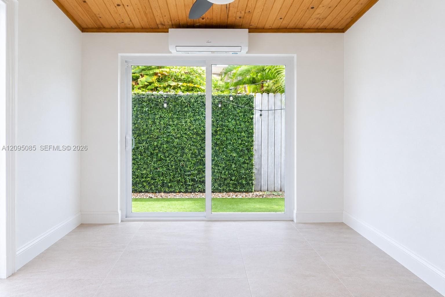 Casita space approximately 100 SF