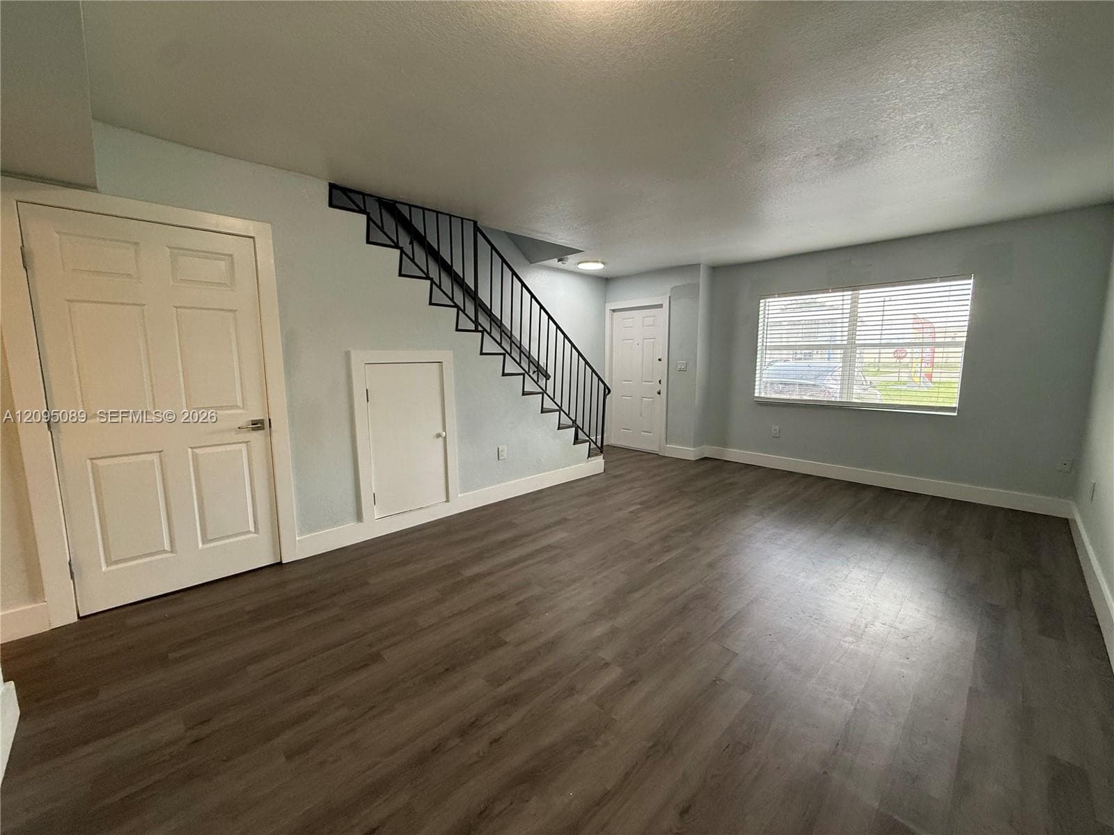 420 NE 18th Ave #5 photo 3