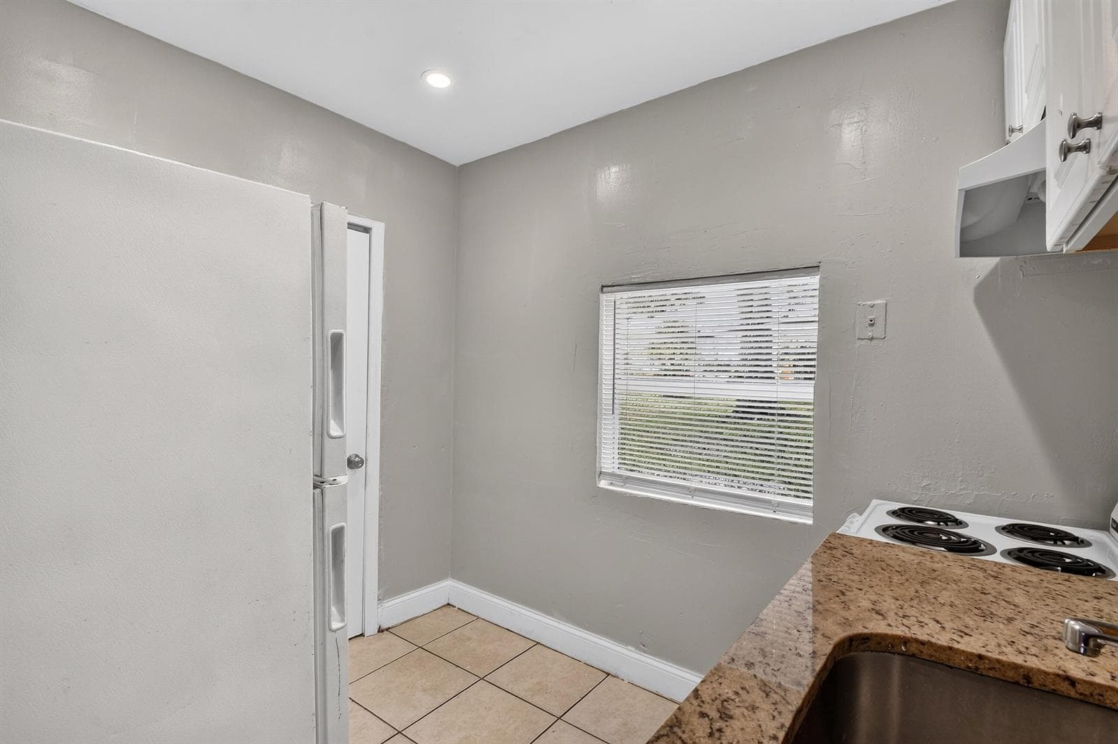 8877thSt-Unit201(5)