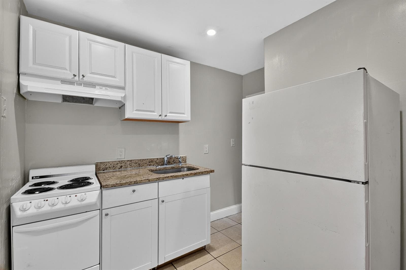 8877thSt-Unit201(4)