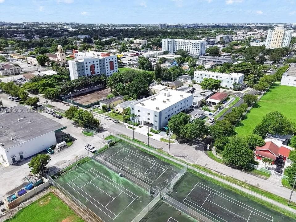 GARDEN CITY · #207 in Miami - Photo 13