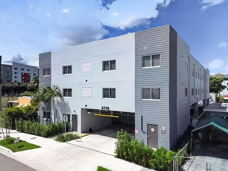 GARDEN CITY · #207 in Miami - Photo 11