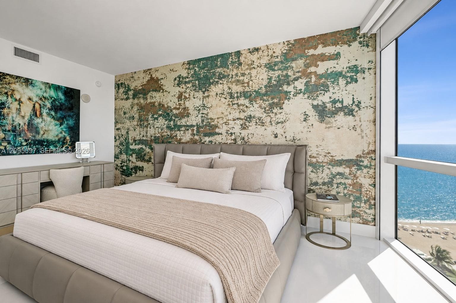 Trump Royale · #1407 in Sunny Isles Beach - Photo 5