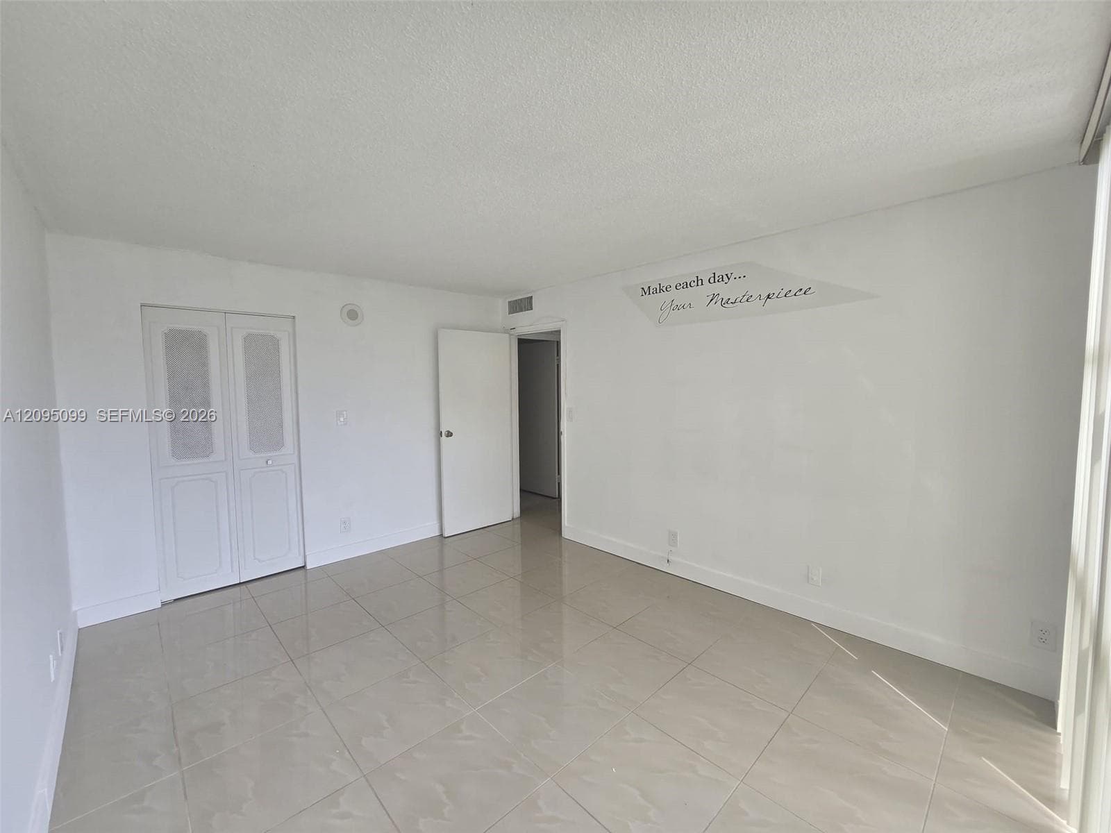PLAZA OF AMERICAS CONDO P · #815 in Sunny Isles Beach - Photo 23