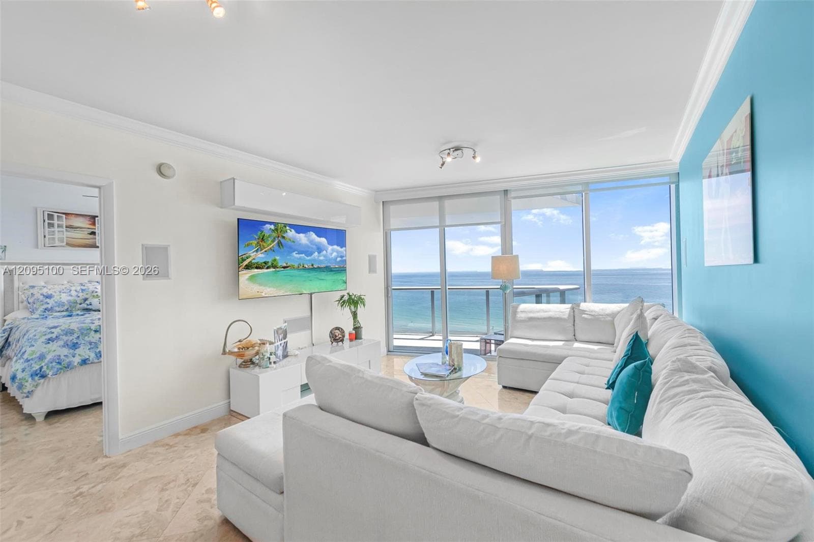 Jade Beach · #1403 in Sunny Isles Beach - Photo 2