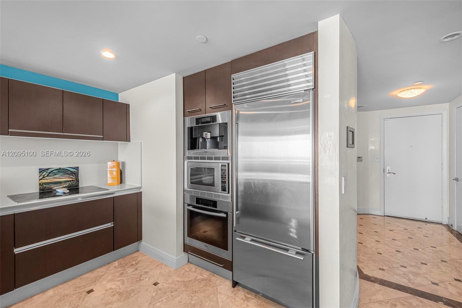 Jade Beach · #1403 in Sunny Isles Beach - Photo 12