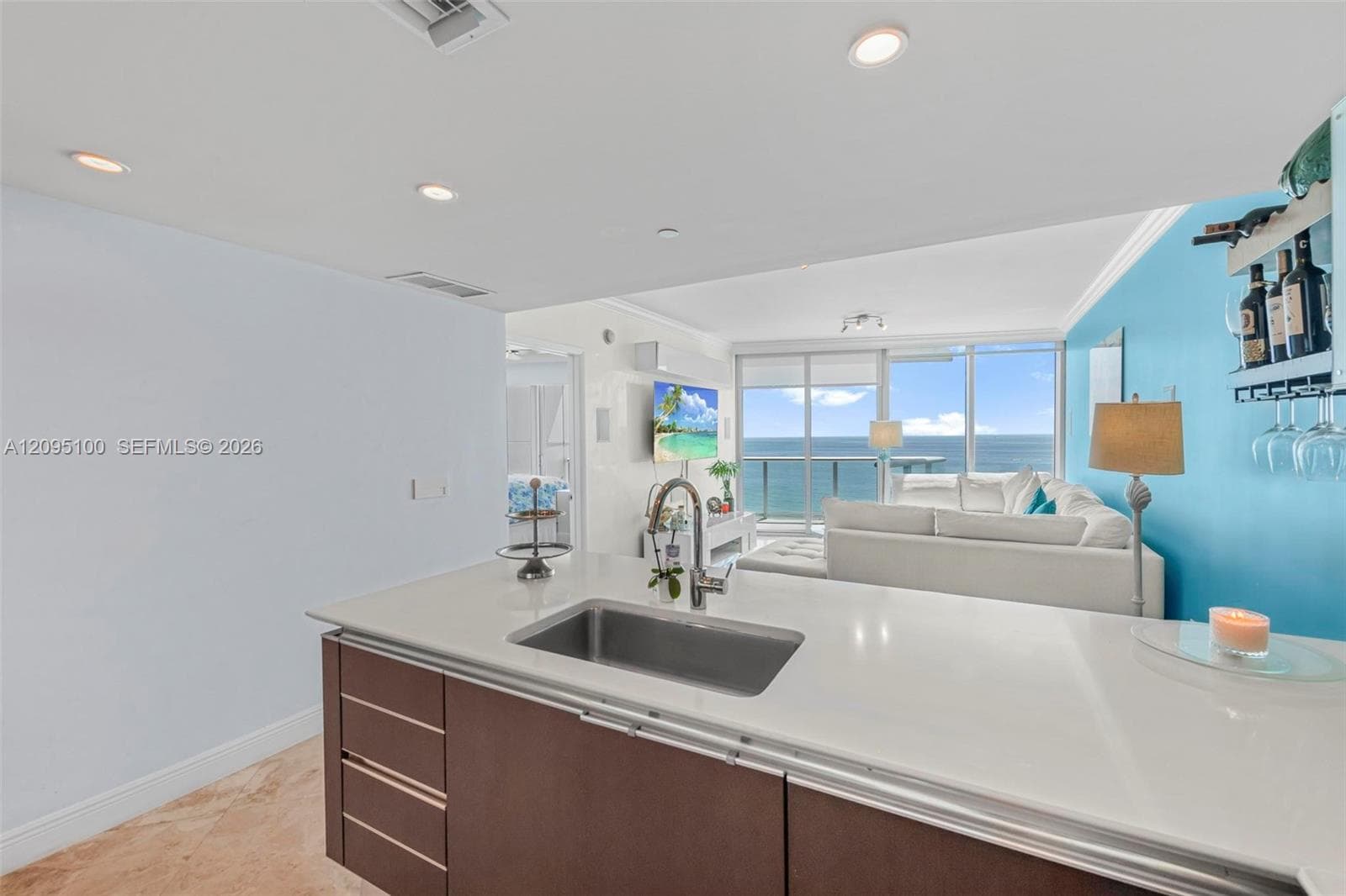 Jade Beach · #1403 in Sunny Isles Beach - Photo 10