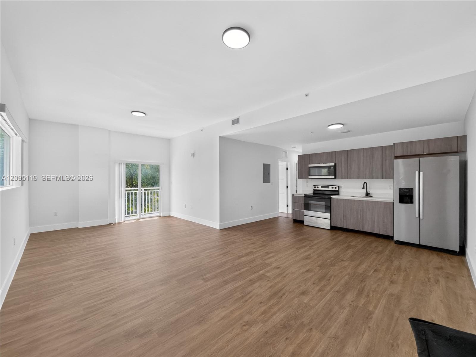 LAWRENCE ESTATE LAND CO · #201 in Miami - Photo 13