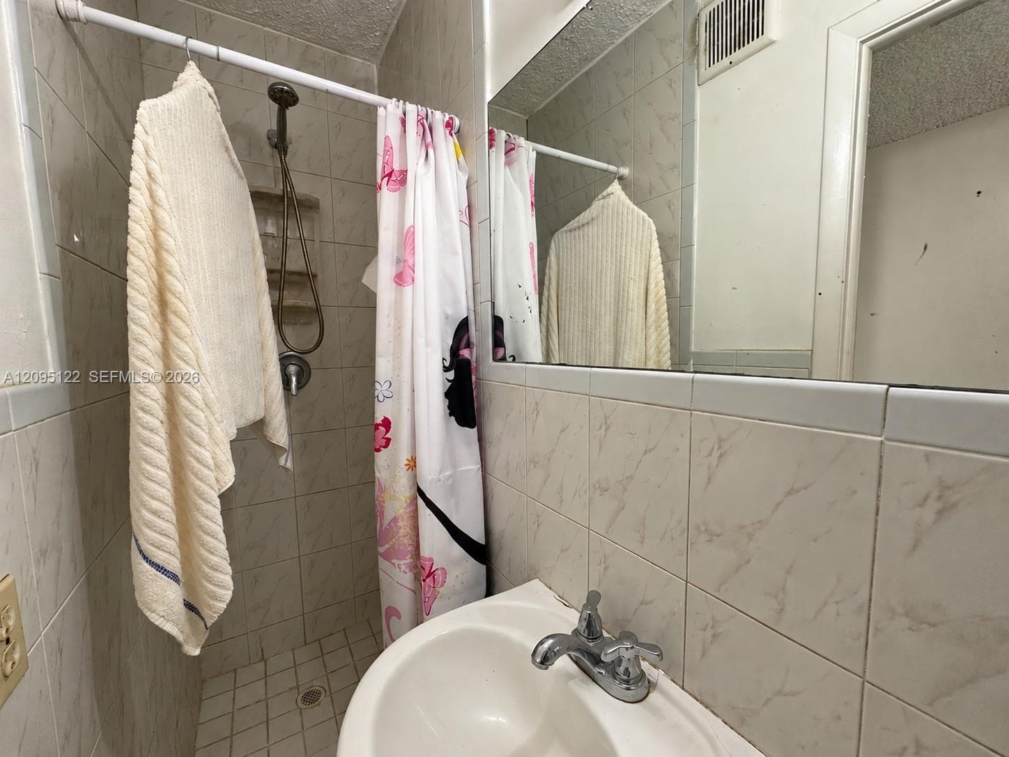 1103 W 39th Ter #20 photo 6