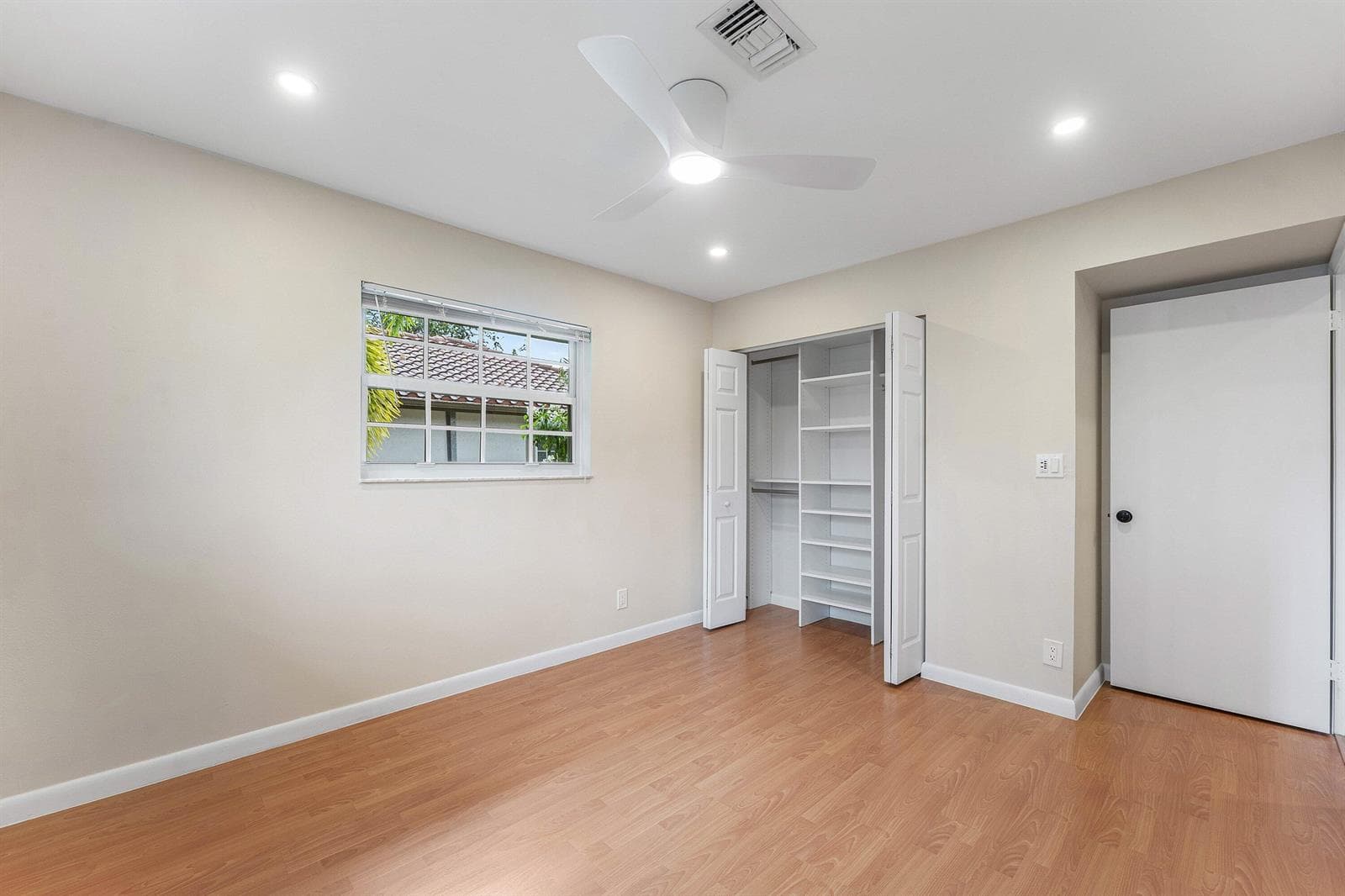 020-620Northeast9thAvenue-4-FortLauderda