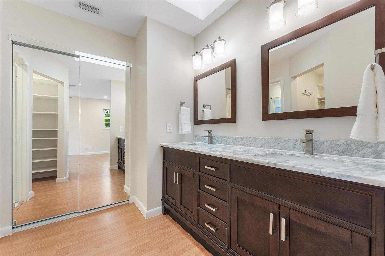 024-620Northeast9thAvenue-4-FortLauderda