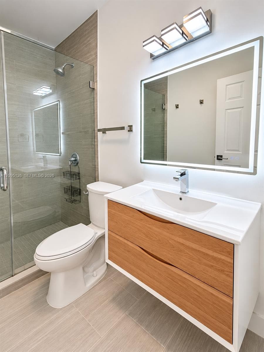 2nd bathroom