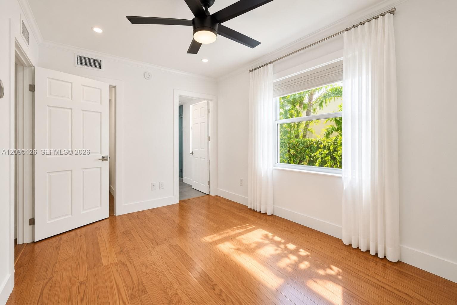 EVERGLADES SOUTH CONDO · #106 in Miami Beach - Photo 10