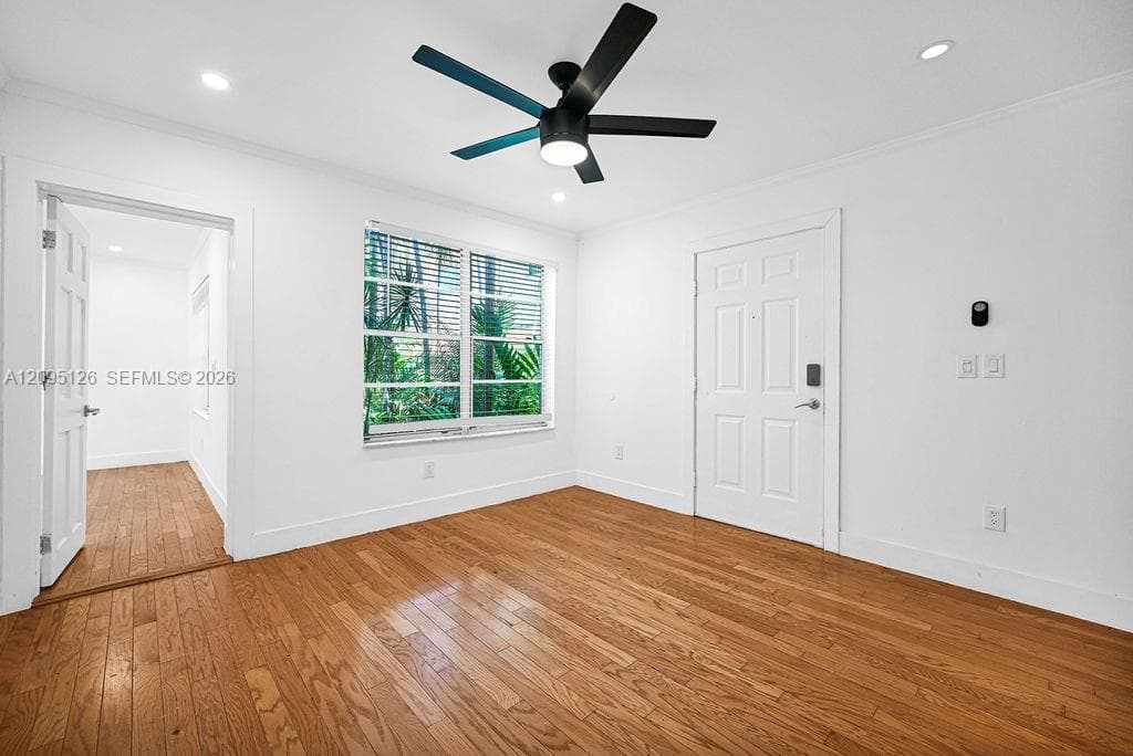 EVERGLADES SOUTH CONDO · #106 in Miami Beach - Photo 4