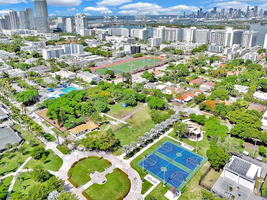 EVERGLADES SOUTH CONDO · #106 in Miami Beach - Photo 21