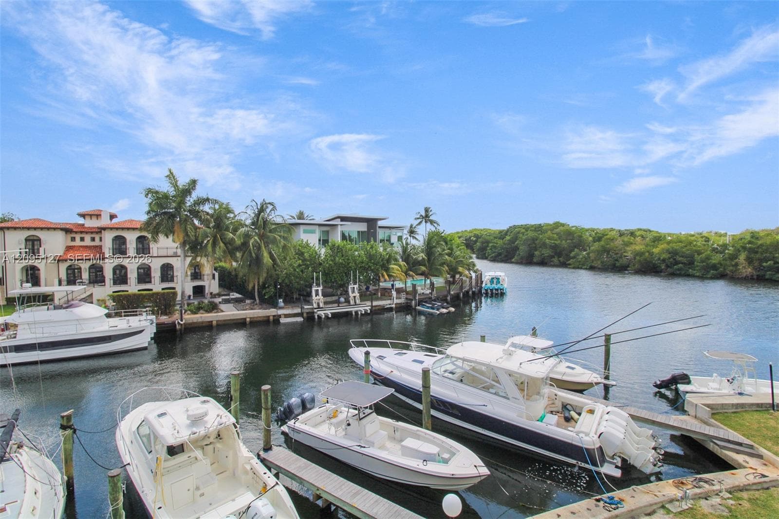 GABLES HARBOUR CONDO APTS · #211 in Coral Gables - Photo 2