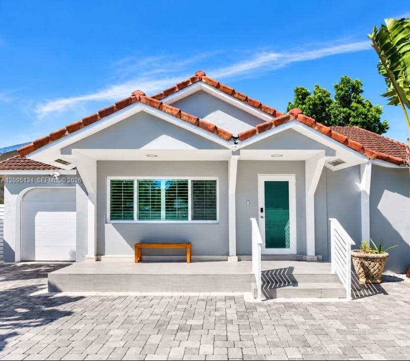 2263 SW 12th St photo 1