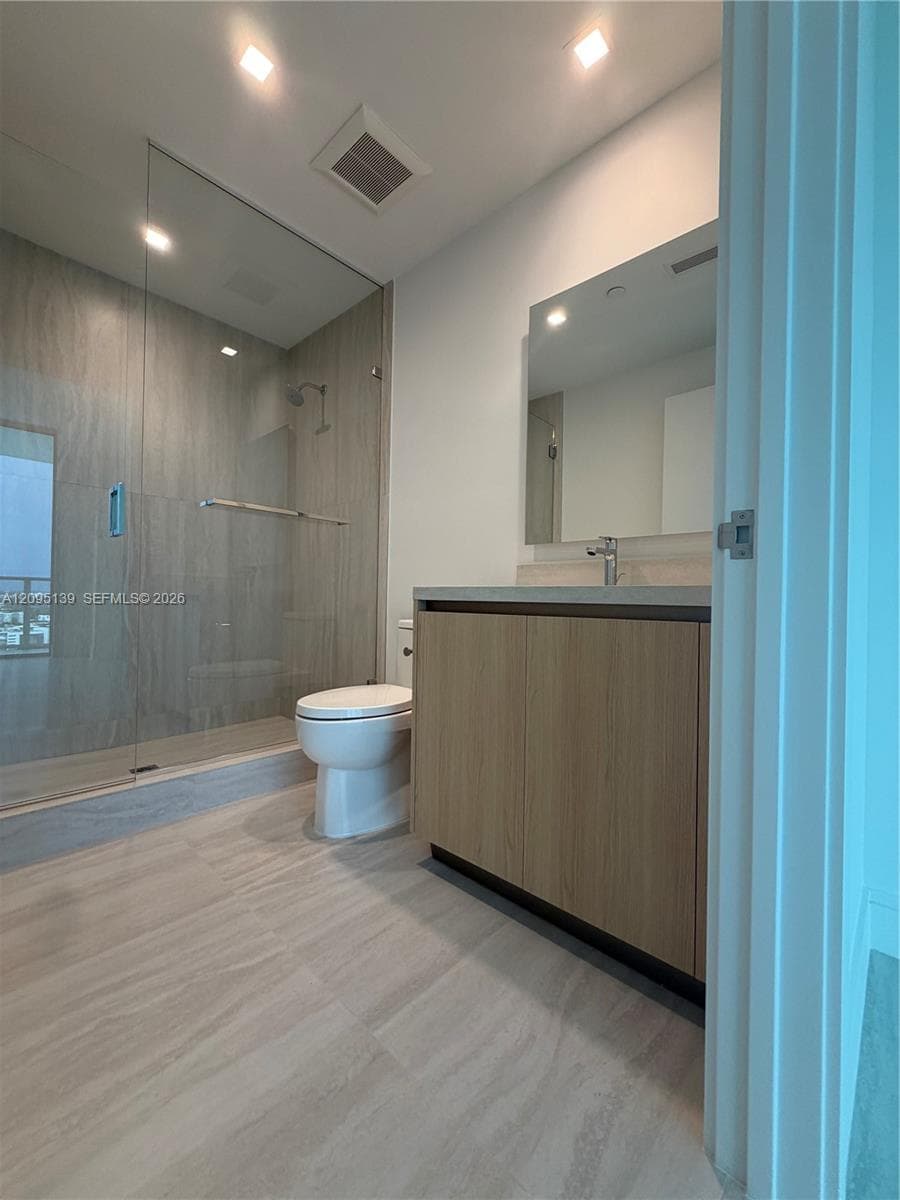 One Park Tower · #2409 in North Miami - Photo 16