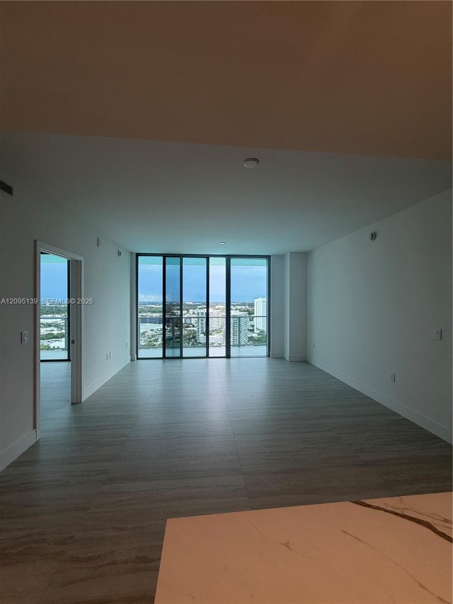 One Park Tower · #2409 in North Miami - Photo 1