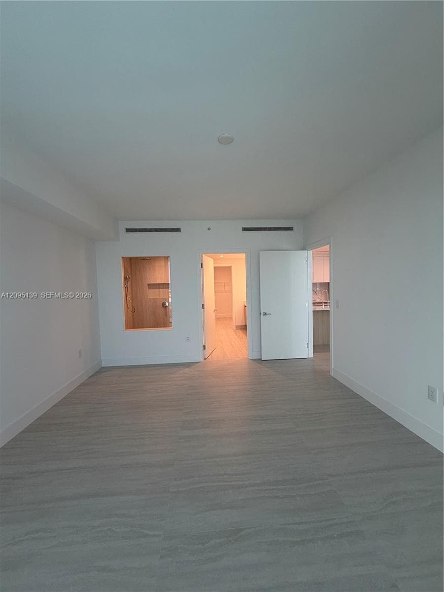 One Park Tower · #2409 in North Miami - Photo 8
