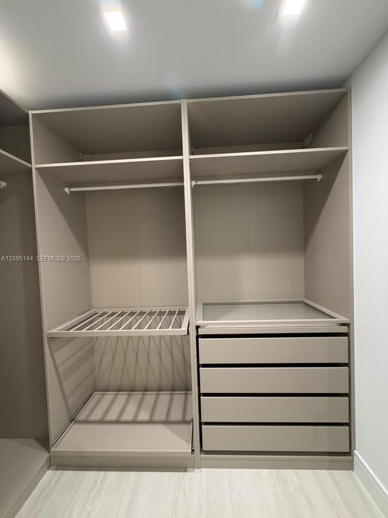 One Park Tower · #2911 in North Miami - Photo 23