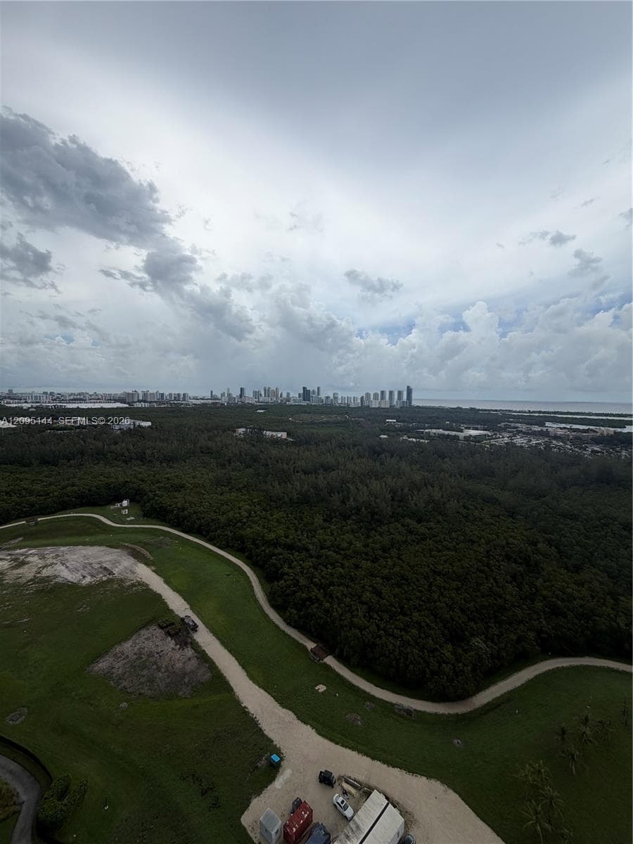 One Park Tower · #2911 in North Miami - Photo 27