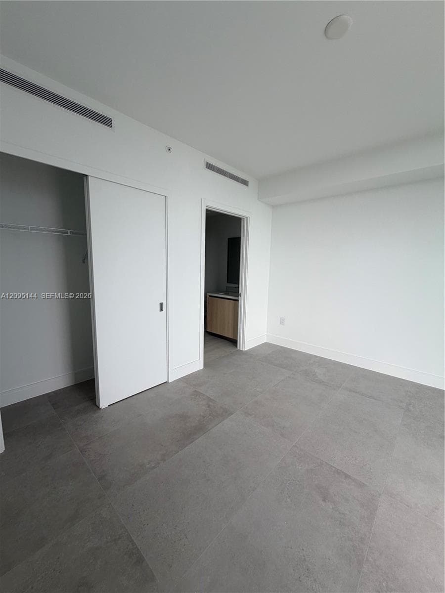 One Park Tower · #2911 in North Miami - Photo 17