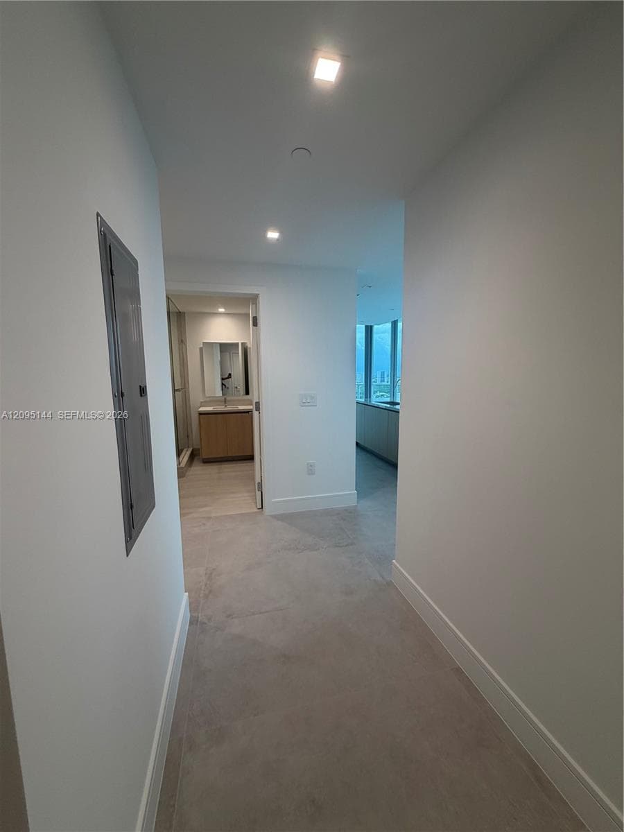 One Park Tower · #2911 in North Miami - Photo 12